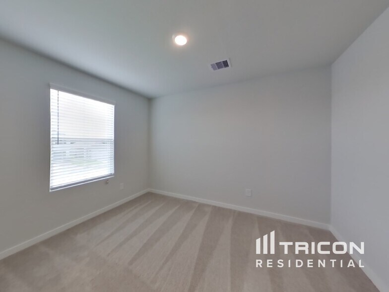 Building Photo - 11523 Prosperity Dr