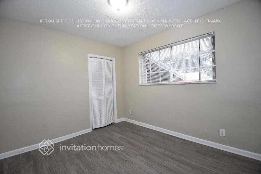 Building Photo - 7760 SW 18th Terrace