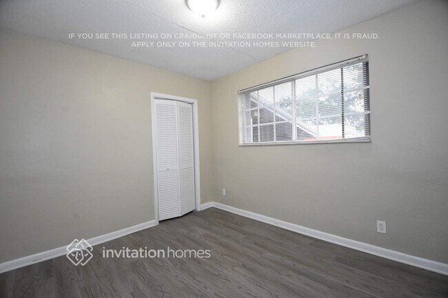 Building Photo - 7760 SW 18th Terrace