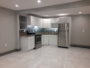 Building Photo - Birchwood Apartments