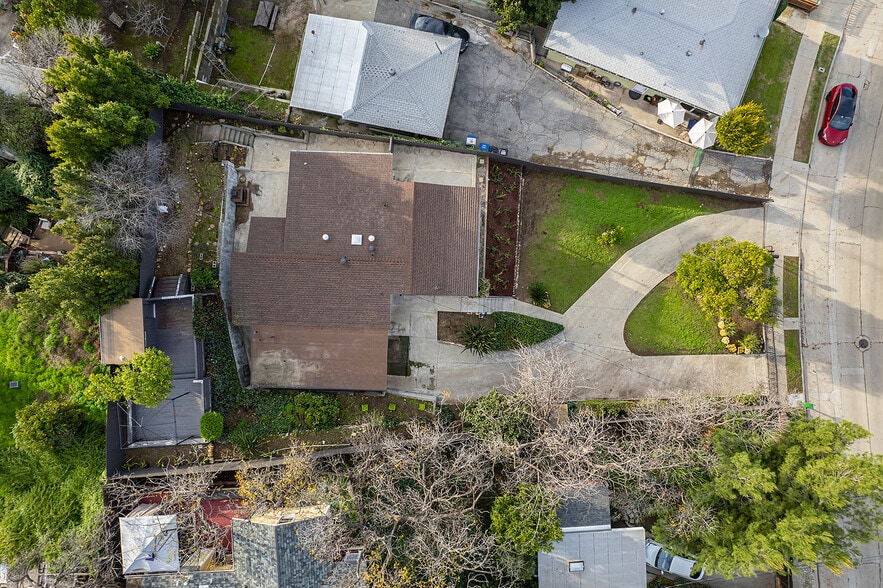 Building Photo - 1818 Wollam St