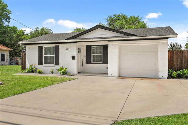 Building Photo - 3519 Canada Dr