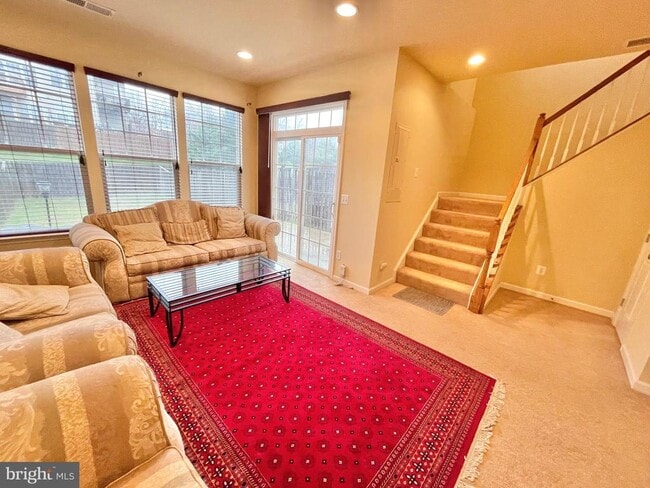 Building Photo - 155 Short Branch Rd