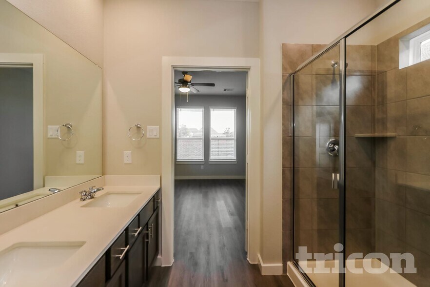 Building Photo - 23643 Gibson Frst Dr