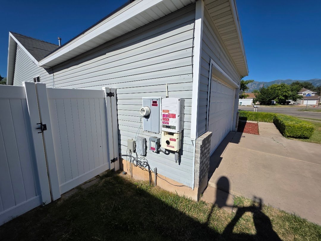 Building Photo - 2122 W 1345 N