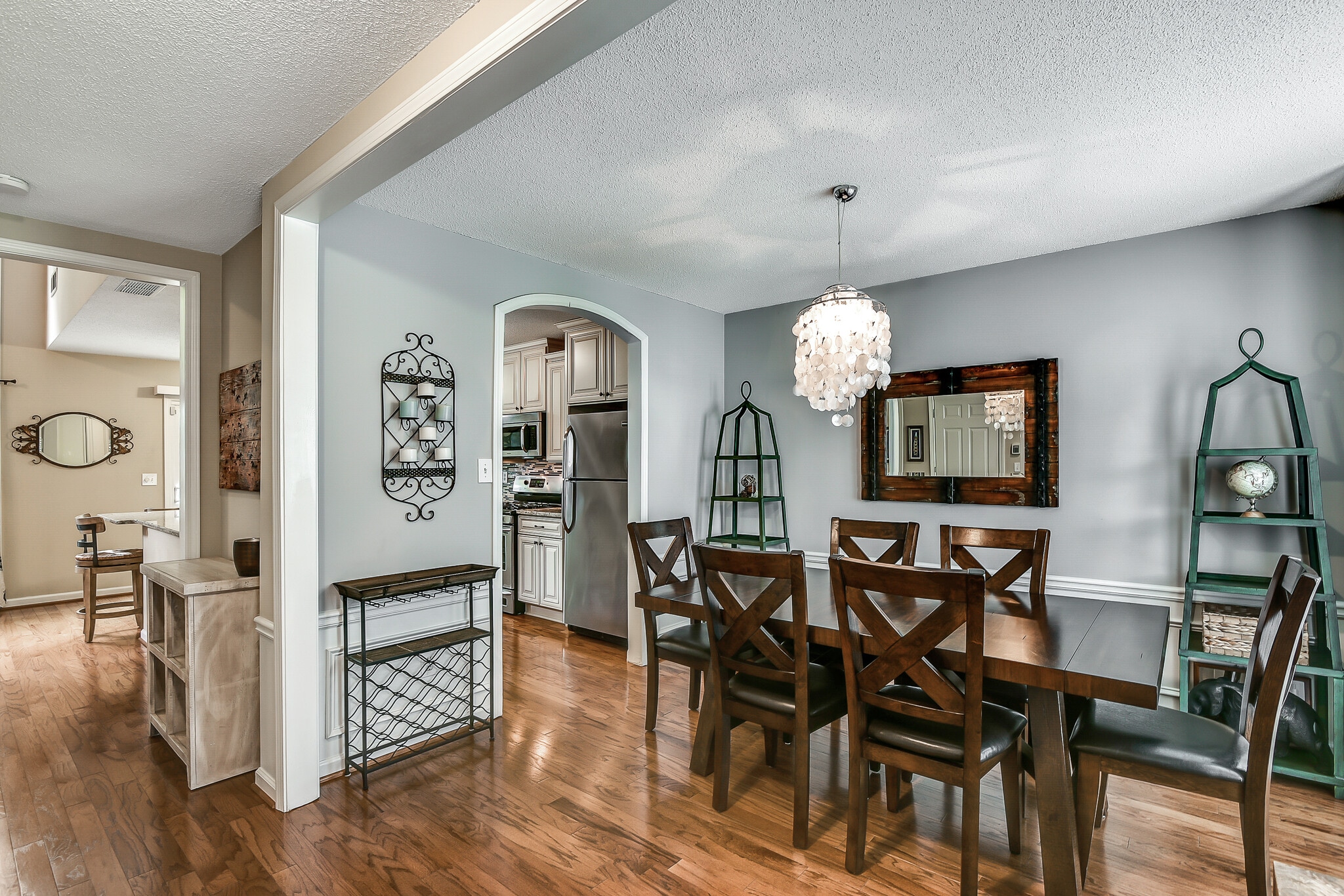 Building Photo - 6165 Pattingham Dr