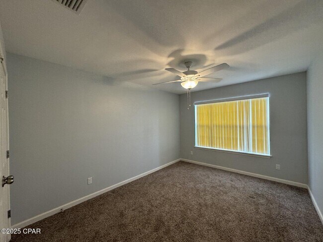 Building Photo - 3549 Azalea Way