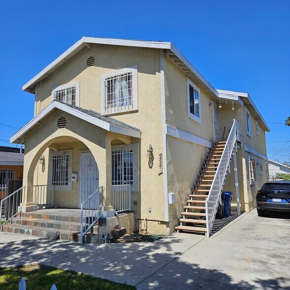 Primary Photo - 1539 W 58th St