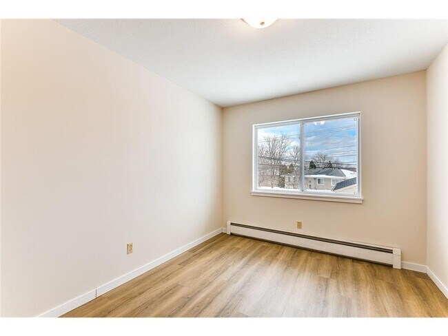Building Photo - 2740 Xylon Ave N