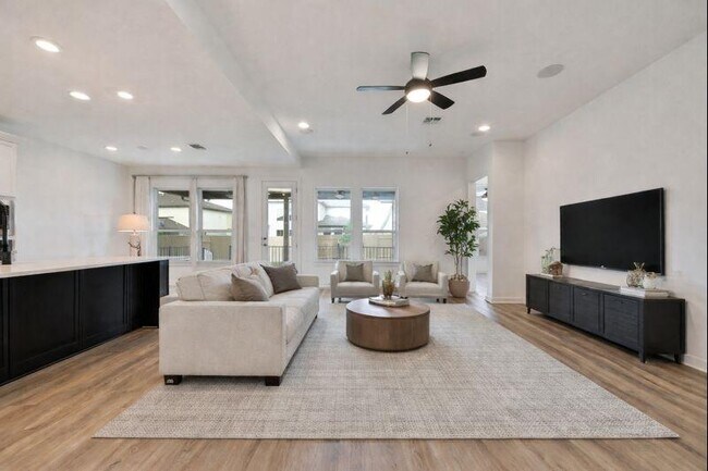 Building Photo - 7712 Boyd Hvn Dr