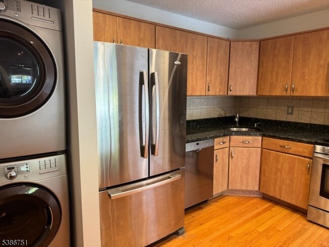 Building Photo - 16 Buchanon Ct