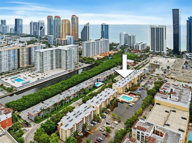 Building Photo - 200 172nd St