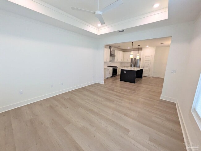 Building Photo - 1332 N 7th Ave