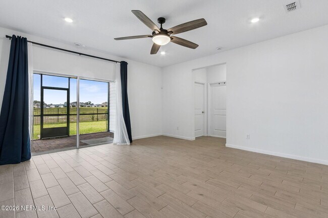 Building Photo - 3012 Granary Pk Ave