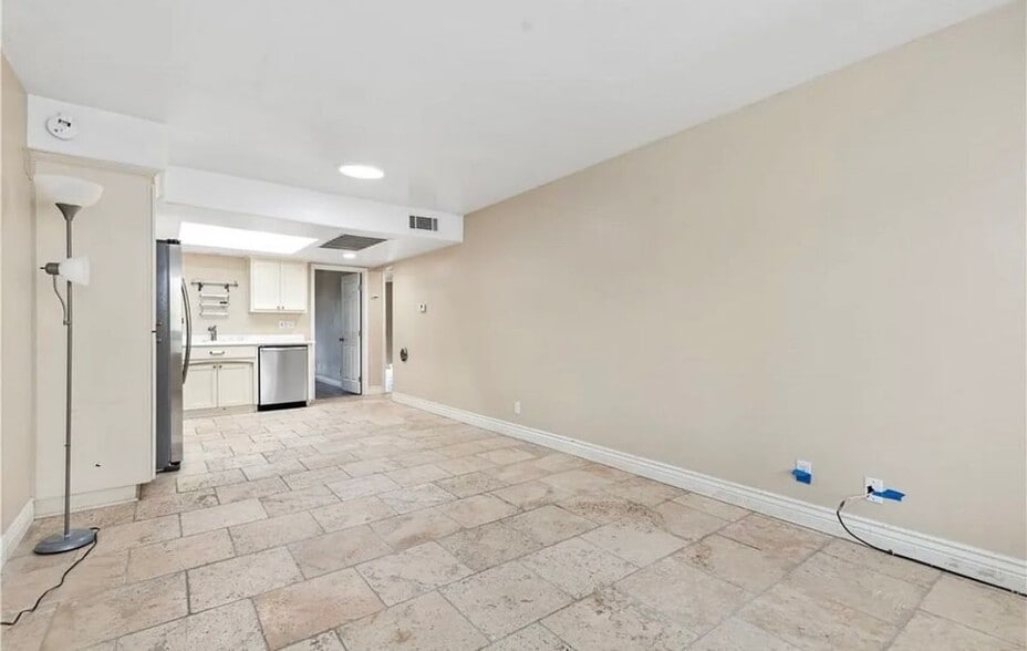 Building Photo - 3336 Harbor Cir