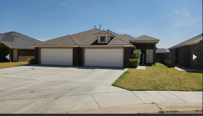 Building Photo - Zero Deposit! 6, 9 or 12 month Lease! Coop...