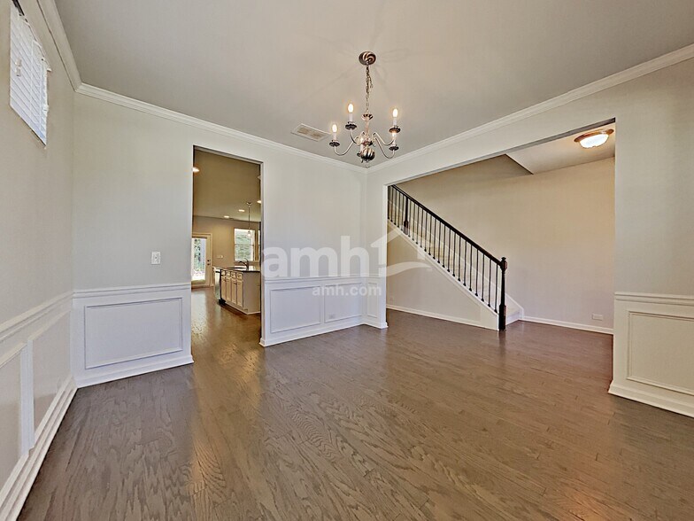 Building Photo - 3996 Woodoats Cir
