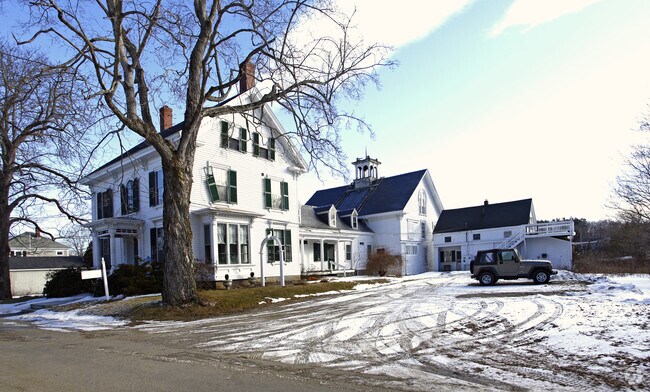 Primary Photo - 26-28 Water St