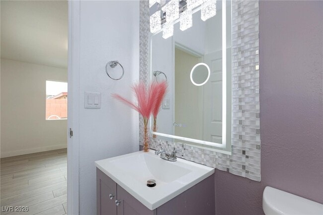 Building Photo - 3008 Lawndale St