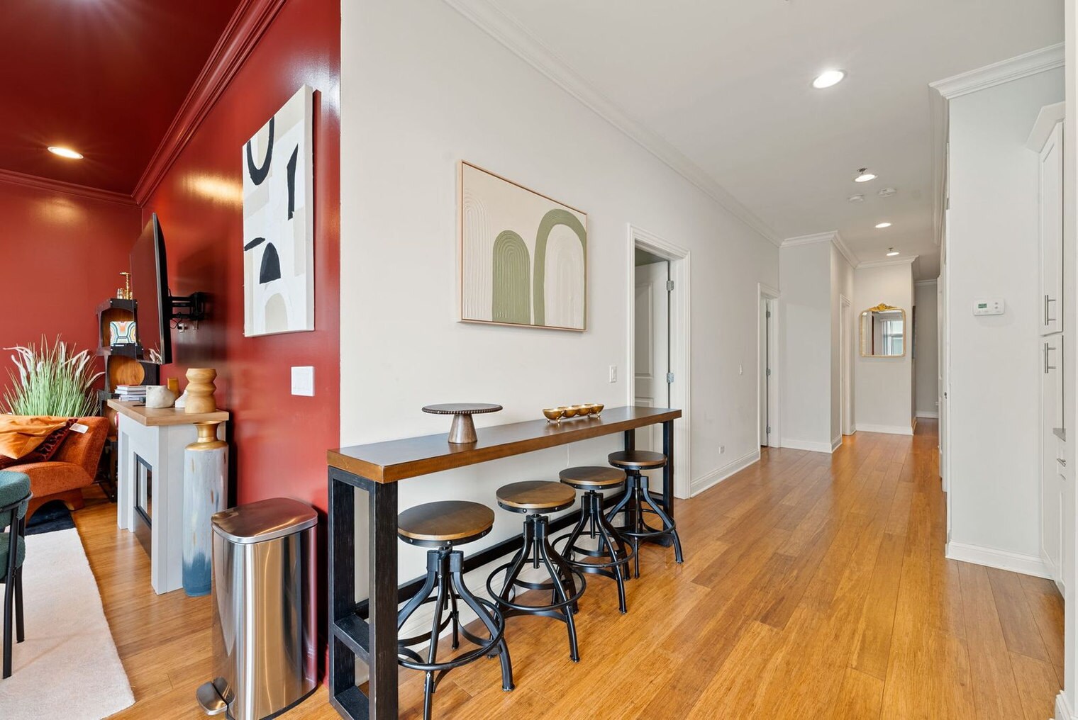 Building Photo - 1243 W Madison St