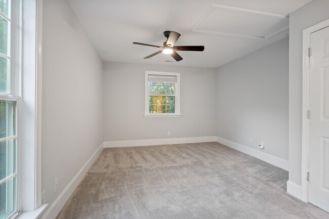 Building Photo - 7914 Gilead Rd