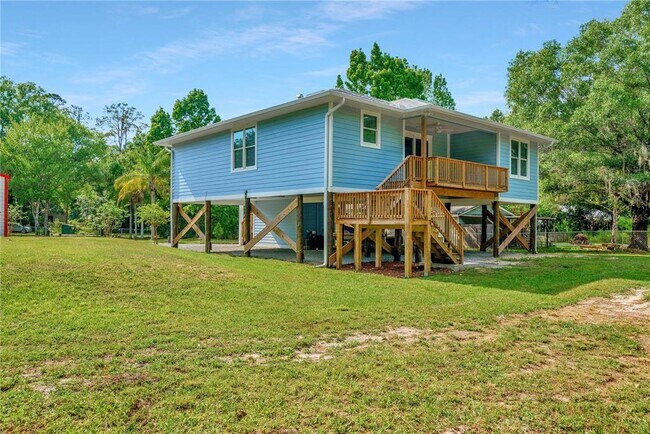 Building Photo - 1604 Rowland Dr