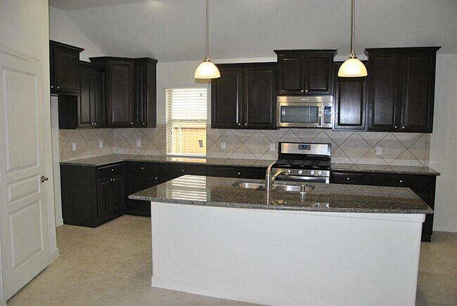 Building Photo - 4215 Canton Crest Dr
