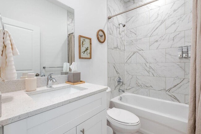 Building Photo - 3771 Saginaw Ave