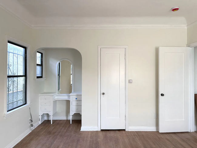 The rear bedroom, with more built-in, original details - 2807 Hillcrest Dr