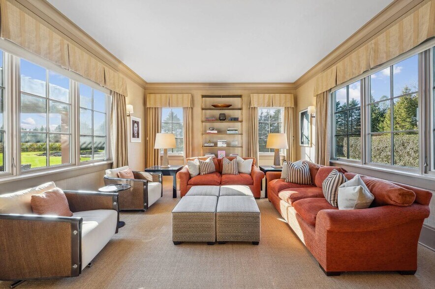 Building Photo - 110 Rose Hill Rd