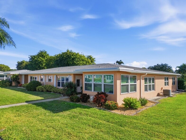 Building Photo - 270 High Point Blvd