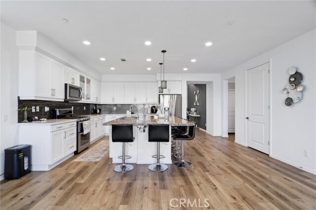 Building Photo - 25220 Golden Maple Dr