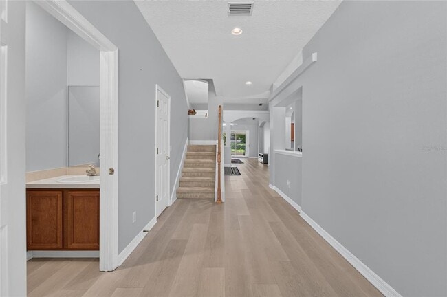 Building Photo - 1113 Savannah Landings Ave