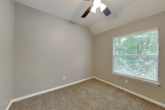 Building Photo - 20802 Meadow Belle Ct