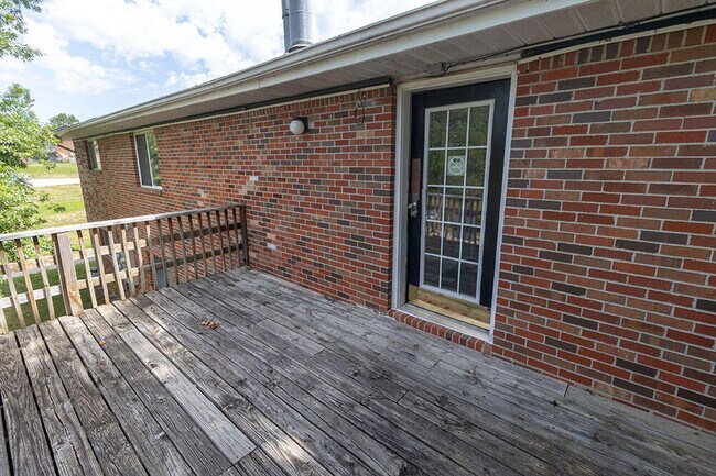 Building Photo - 280 Apple Tree Ct