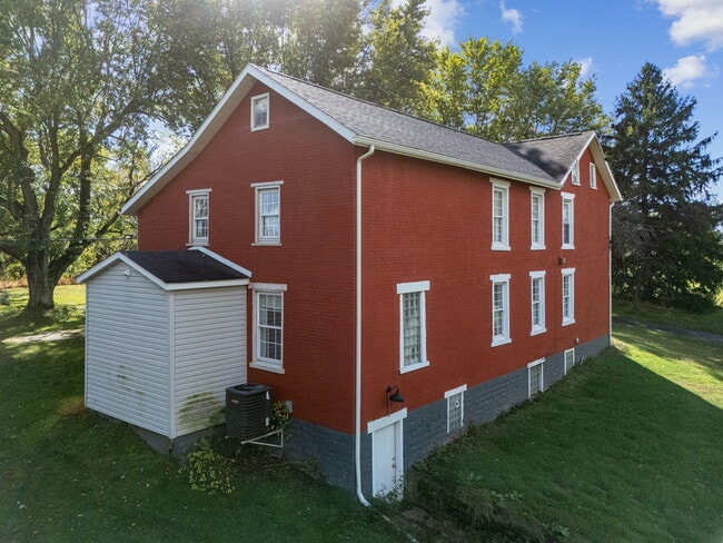Building Photo - 8113 US-22