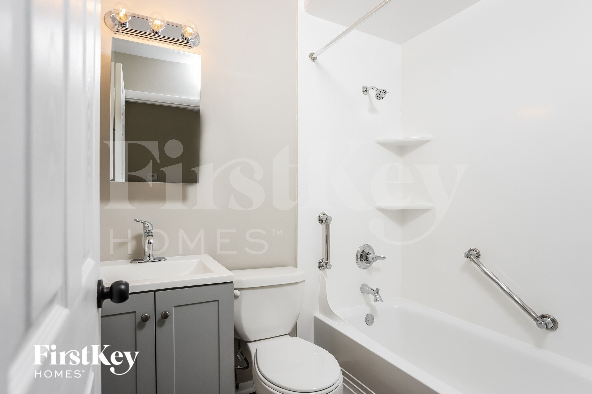 Building Photo - 855 Windemere Ave