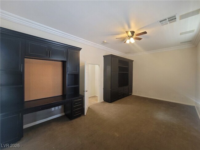 Building Photo - 9338 Wilderness Glen Ave