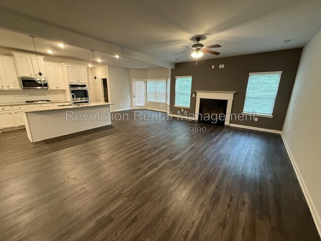 Building Photo - 1009 Fable Ln