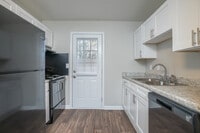 Interior Photo - Belmont Crossing