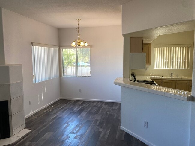 Building Photo - 2br with wood flooring on first floor in g...