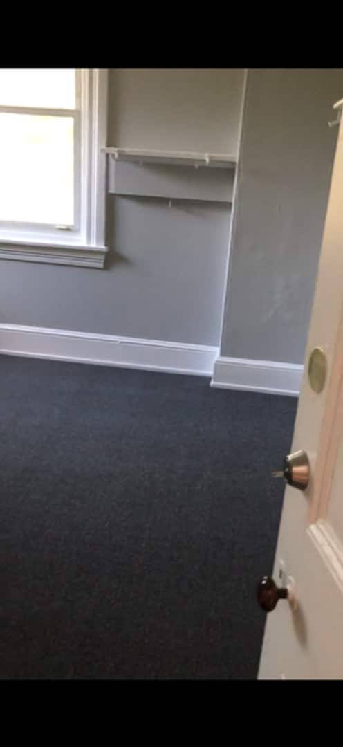 Building Photo - West Chester Student Rental | 3B/1B, Great Location, Available 6/15