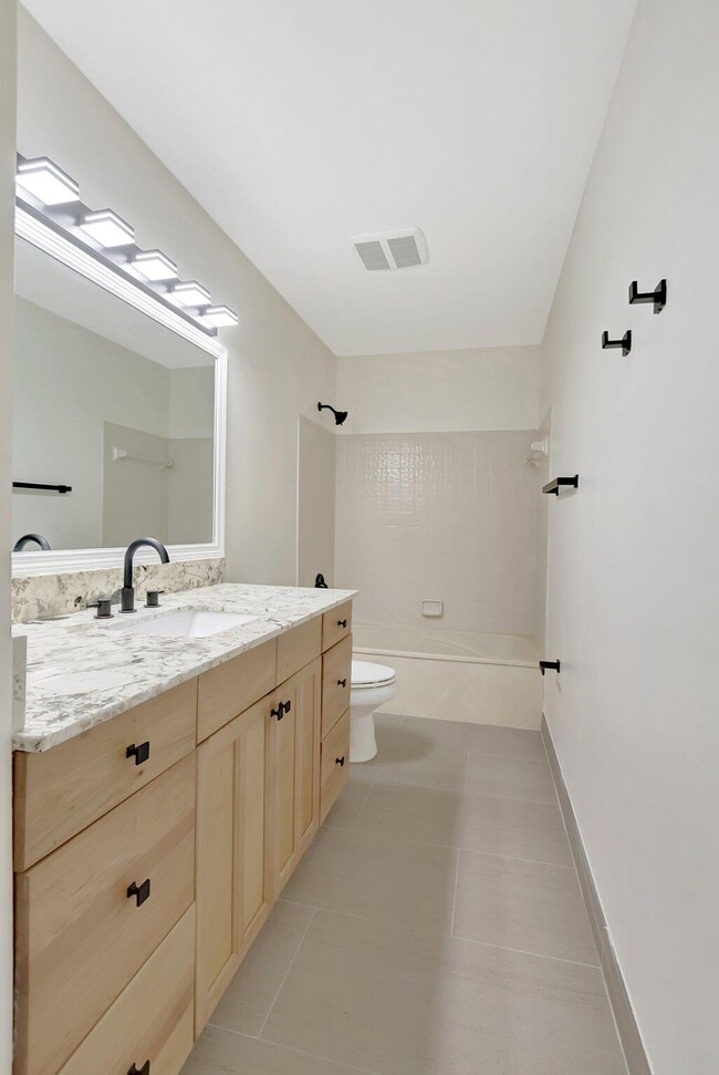 Building Photo - 9258 Ketay Cir
