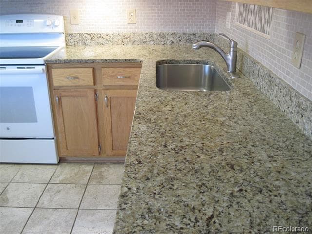 Building Photo - 258 W Rockrimmon Blvd