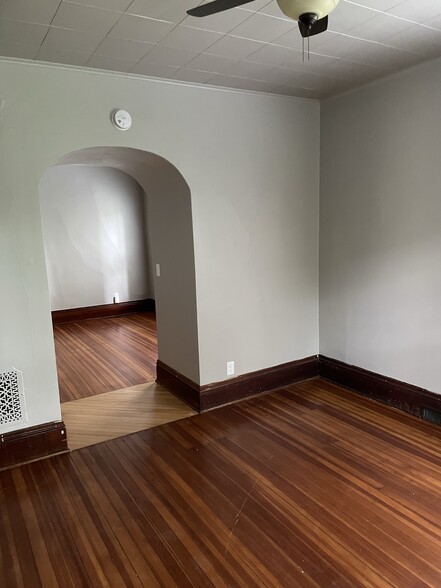 Building Photo - 1403 Williamson St