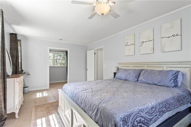 Building Photo - 1780 Samaria Trail