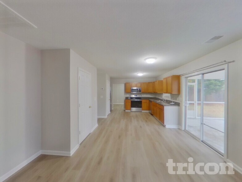 Building Photo - 2108 Wilkinson Dr
