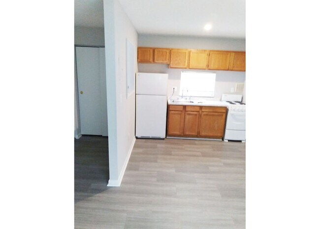 Interior Photo - Clifton 3033