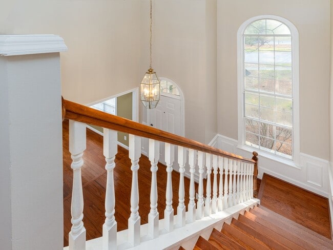 Building Photo - Looking for your dream home in a peaceful ...