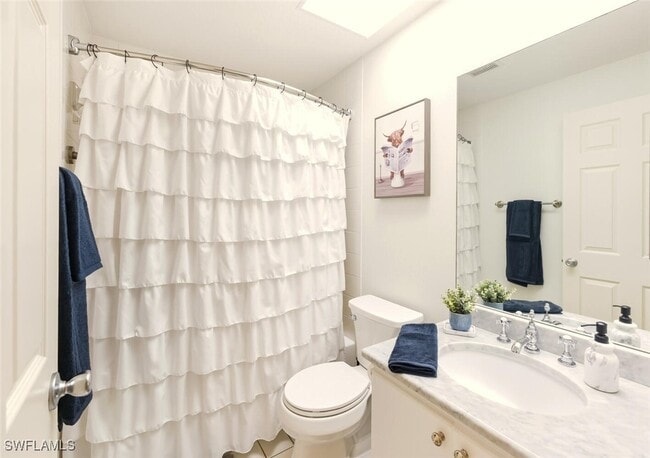 Building Photo - 871 Tanbark Dr